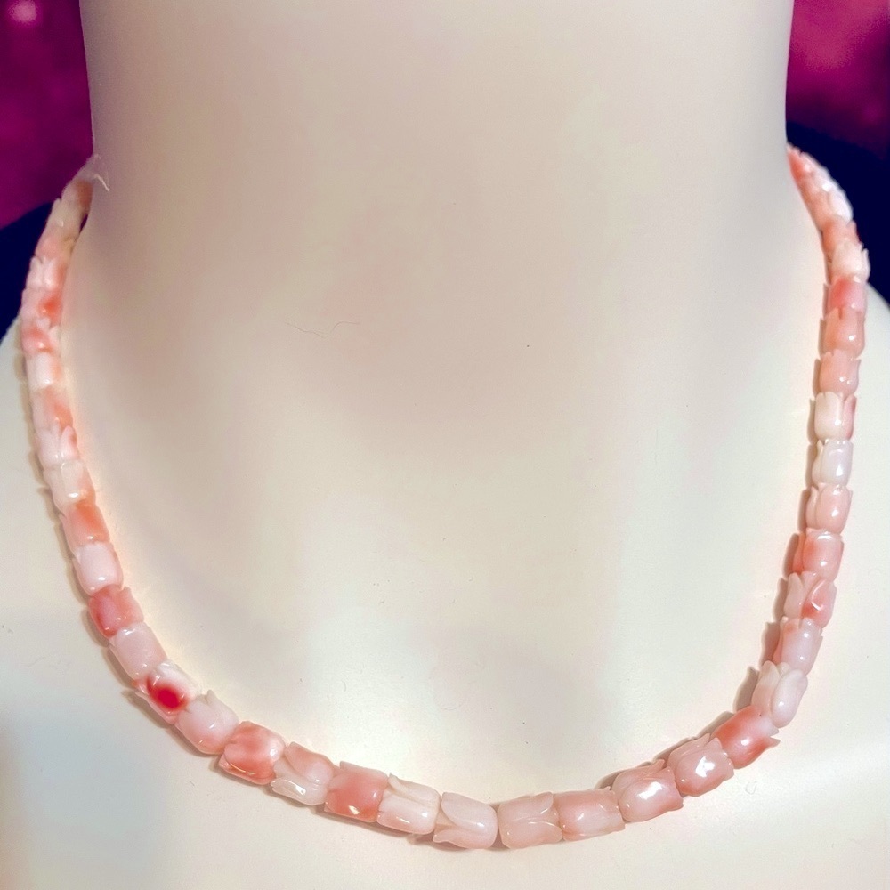 Peach and creme angel skin coral tulip necklace​​​​